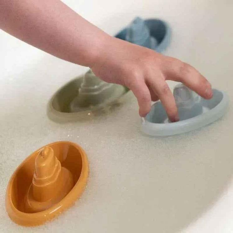 Barchette da Bagno Blu Little Dutch - Set 4 Giochi Acqua 4MESI+