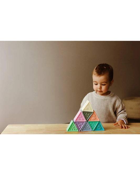 Set Gioco Triblox - 9 Tessere Triangolari - Rainbow Pastel - Munakids